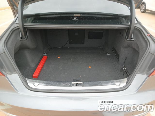 Audi A8 60 TDI Quattro LWB D4 2015 — фото 23