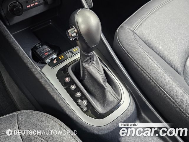Kia Pride 1.6 GDI Hatchback Prestige 2014 — фото 9