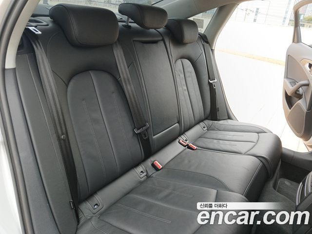 Audi A6 3.0 TDI Quattro C7 2013 — фото 17