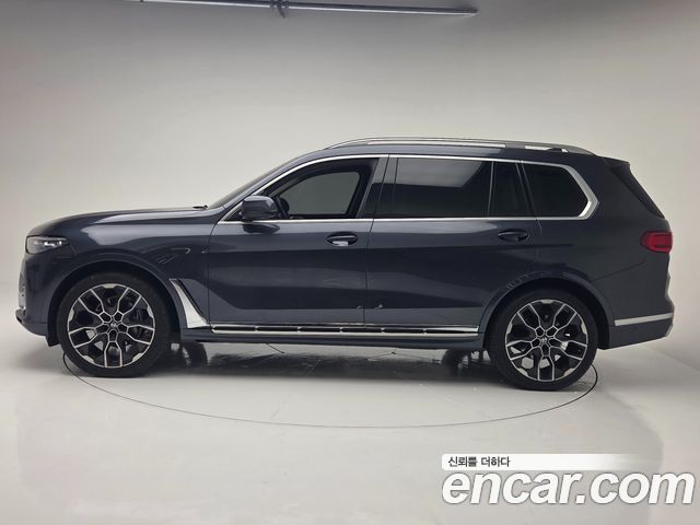 BMW X7 (G07) xDrive 40i Design Pure Excellence 6-Seater 2022 — фото 24