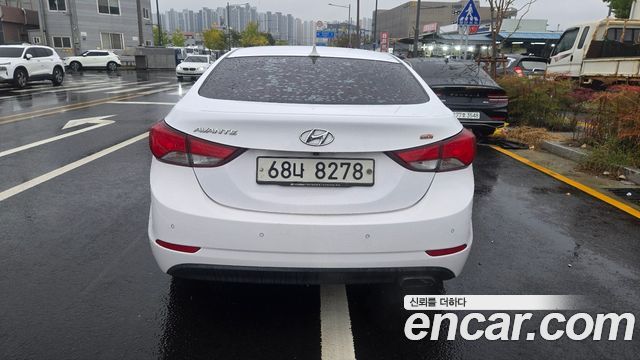 Hyundai Avante 1.6 GDi Modern Standard 2015 — фото 6