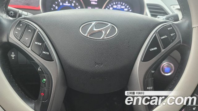 Hyundai Avante 1.6 GDi Modern Standard 2015 — фото 20
