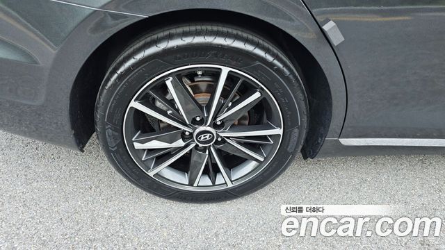 Hyundai Grandeur (IG) 2.5 Premium 2020 — фото 23