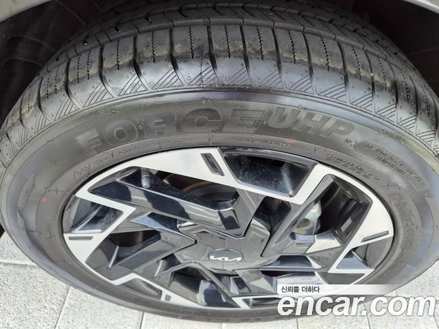 Kia Sportage (V) Diesel 2.0 2WD Prestige 2022 — фото 7