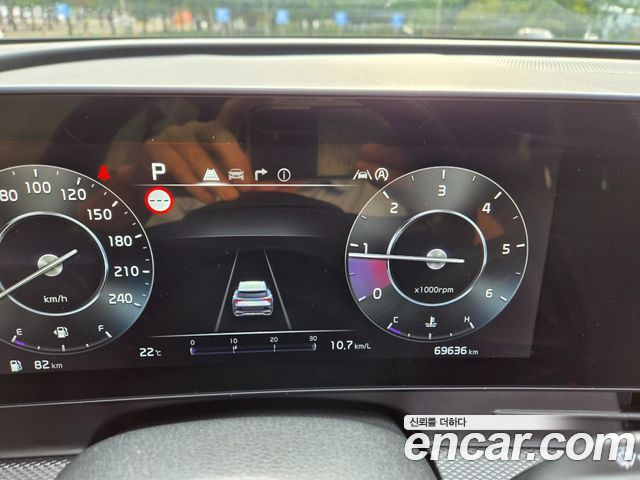 Kia Sportage (V) Diesel 2.0 2WD Prestige 2022 — фото 8