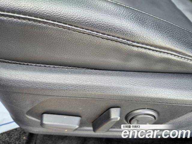 Kia Sportage (V) Diesel 2.0 2WD Prestige 2022 — фото 17