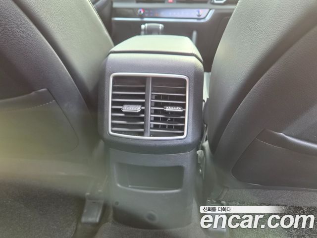 Kia Sportage (V) Diesel 2.0 2WD Prestige 2022 — фото 19