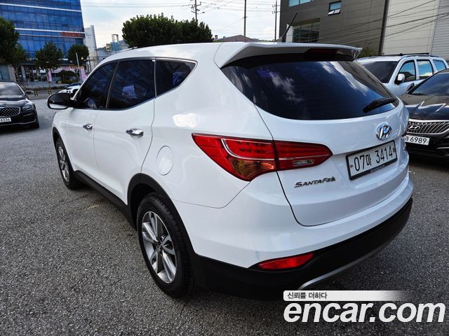 Hyundai Santa Fe (DM) Diesel(e-VGT) 2.0 2WD Morden 2015 — фото 3