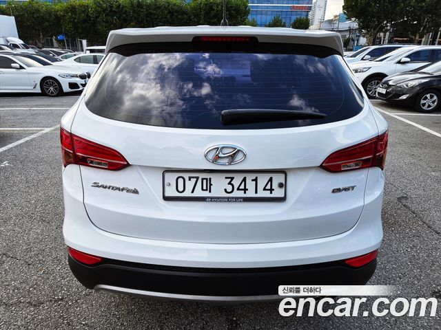Hyundai Santa Fe (DM) Diesel(e-VGT) 2.0 2WD Morden 2015 — фото 4