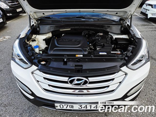 Hyundai Santa Fe (DM) Diesel(e-VGT) 2.0 2WD Morden 2015 — фото 10
