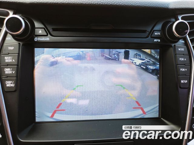 Hyundai Santa Fe (DM) Diesel(e-VGT) 2.0 2WD Morden 2015 — фото 22