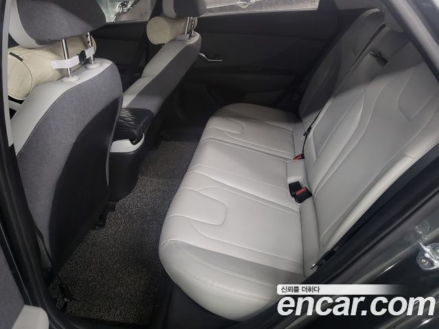 Hyundai Avante (CN7) 1.6 Inspiration 2021 — фото 20