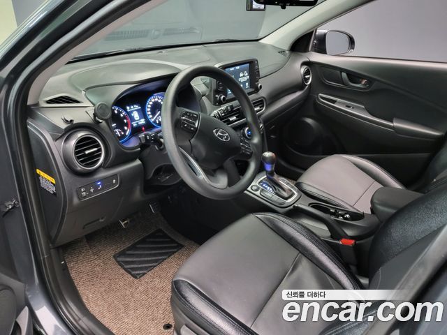 Hyundai Kona 1.6 Turbo 2WD Smart 2018 — фото 9