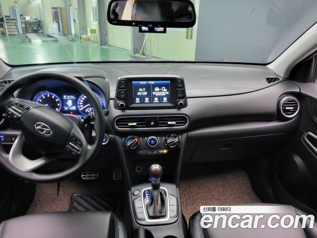 Hyundai Kona 1.6 Turbo 2WD Smart 2018 — фото 10
