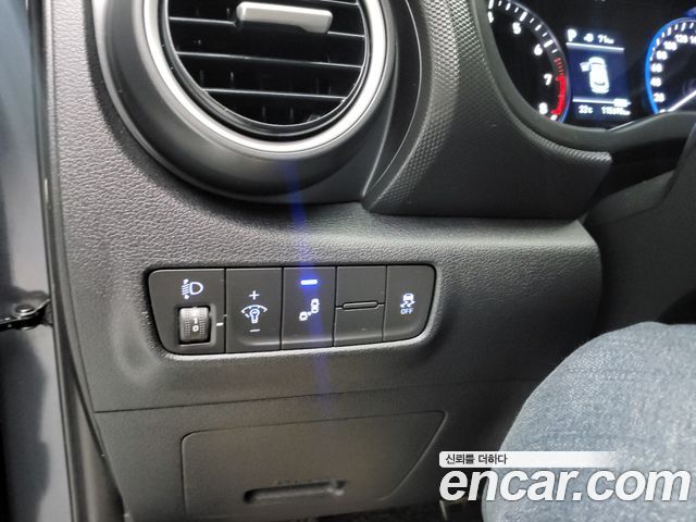Hyundai Kona 1.6 Turbo 2WD Smart 2018 — фото 21