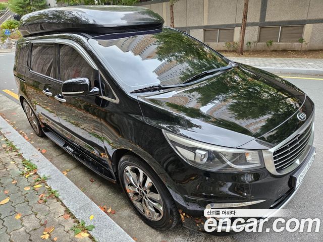 Kia Carnival 9-seater Hi-Limousine Prestige 2015 — фото 8