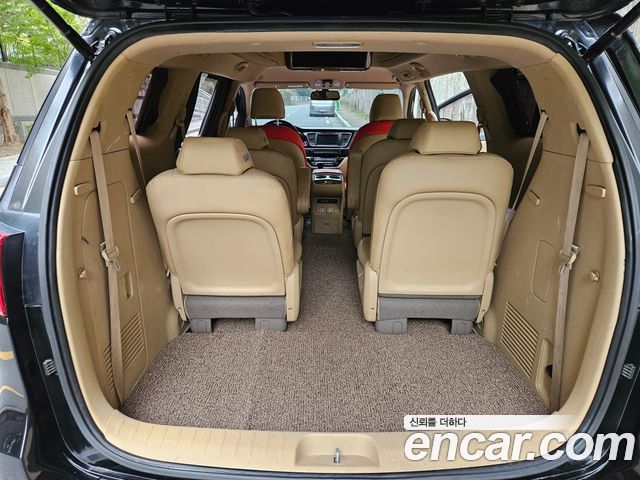 Kia Carnival 9-seater Hi-Limousine Prestige 2015 — фото 17
