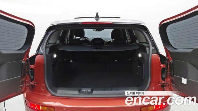 MINI Cooper Clubman Standard 2nd 2020 — фото 15