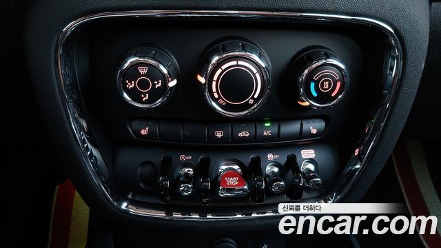 MINI Cooper Clubman Standard 2nd 2020 — фото 21