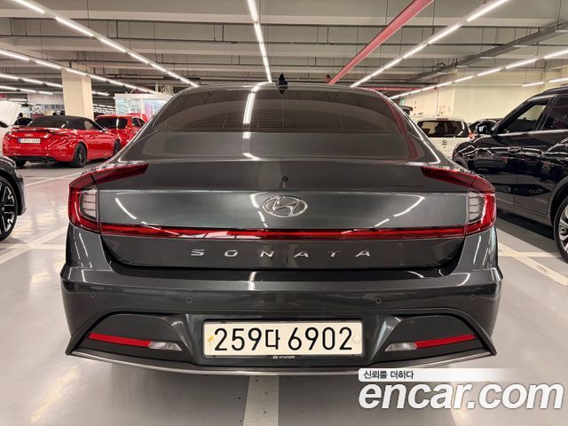 Hyundai Sonata (DN8) 2.0 Premium Family 2021 — фото 6