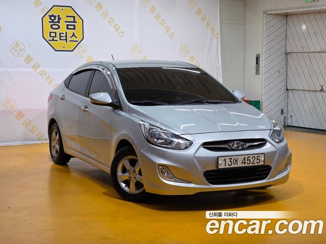 Hyundai Accent (New) 1.4 VVT Premier 2012 — фото 4