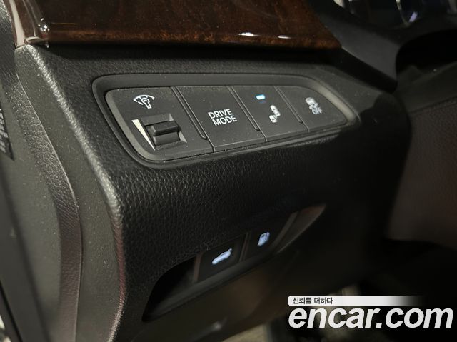 Hyundai Grandeur (HG) HG220 Diesel Premium 2015 — фото 9