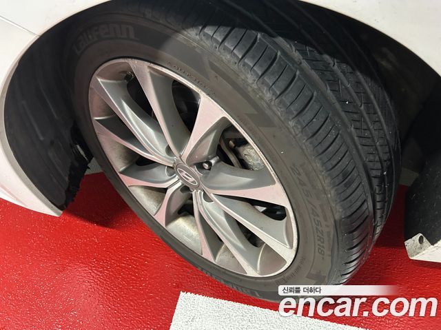 Hyundai Grandeur (HG) HG220 Diesel Premium 2015 — фото 23