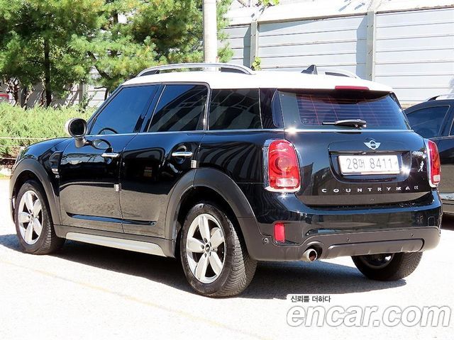 MINI Cooper D Countryman Standard 2nd 2017 — фото 3
