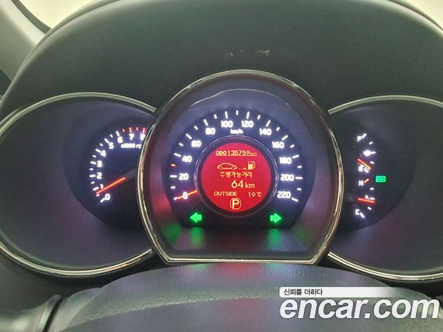 Kia Pride 5DR 1.6 GDI Prestige 2016 — фото 8