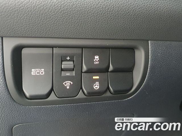 Kia Pride 5DR 1.6 GDI Prestige 2016 — фото 15