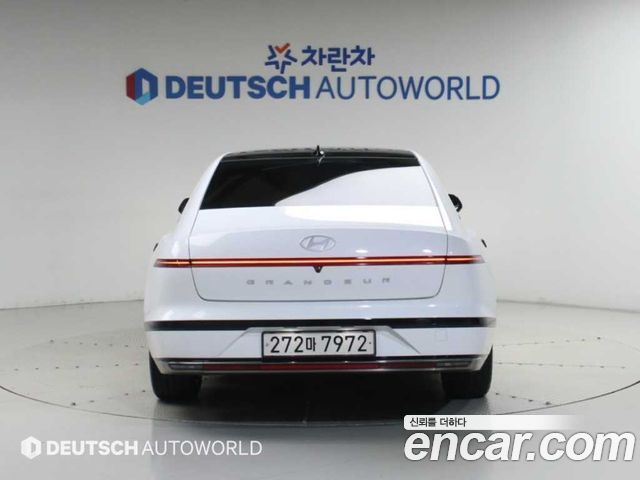 Hyundai Grandeur (GN7) 2,5 Gasoline 2WD Calligraphy 2023 — фото 5