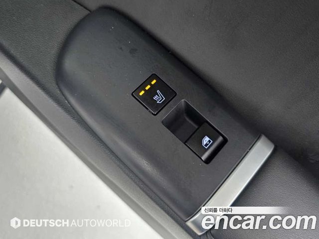 Hyundai Grandeur (GN7) 2,5 Gasoline 2WD Calligraphy 2023 — фото 18