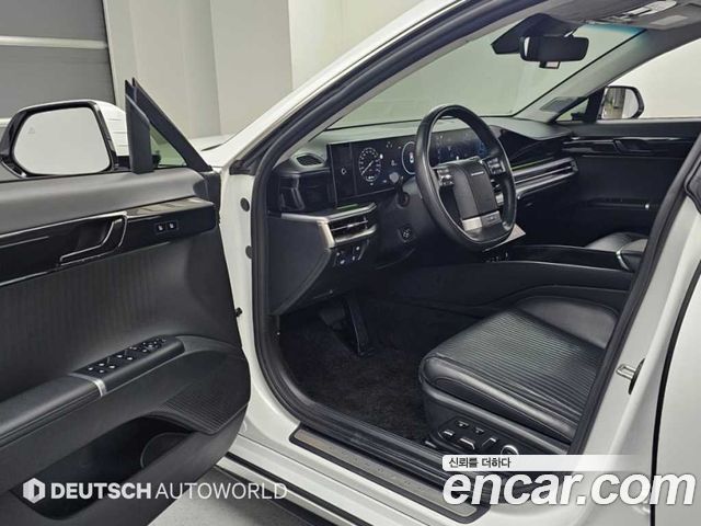 Hyundai Grandeur (GN7) 2,5 Gasoline 2WD Calligraphy 2023 — фото 19