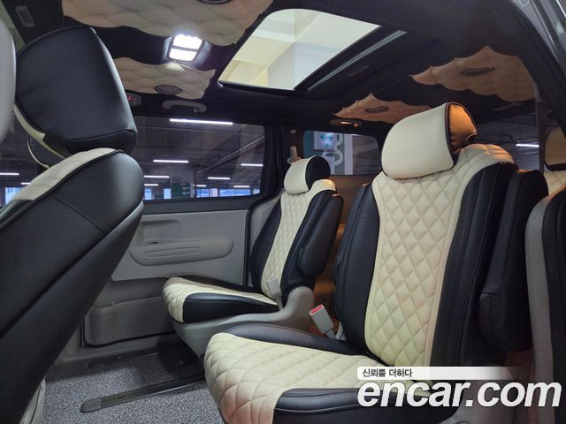 Kia Carnival 9-seater Luxury 2016 — фото 18