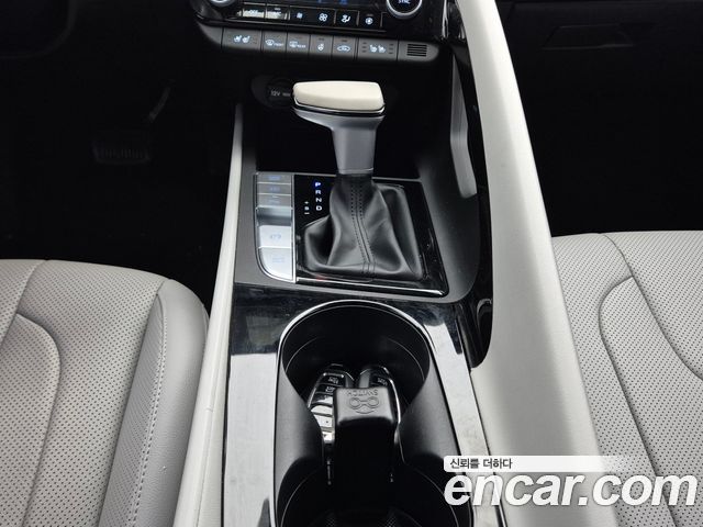 Hyundai Avante Hybrid (CN7) Inspiration 2023 — фото 8