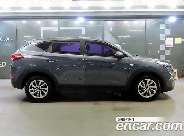 Hyundai Tucson Diesel 1.7 2WD Style 2016 — фото 3