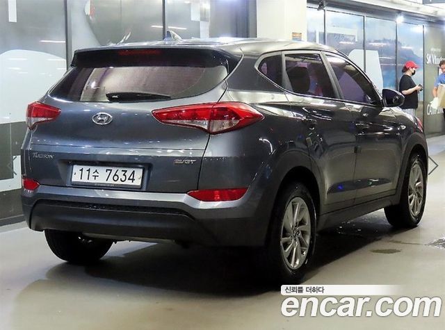 Hyundai Tucson Diesel 1.7 2WD Style 2016 — фото 4