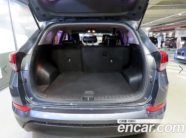Hyundai Tucson Diesel 1.7 2WD Style 2016 — фото 22