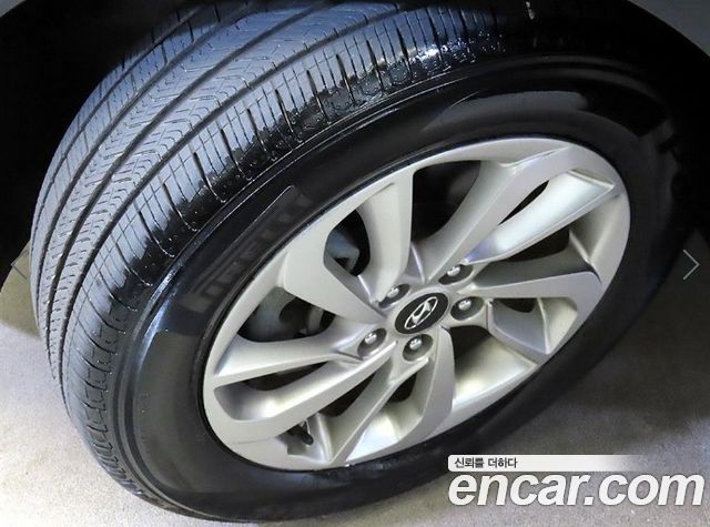 Hyundai Tucson Diesel 1.7 2WD Style 2016 — фото 24