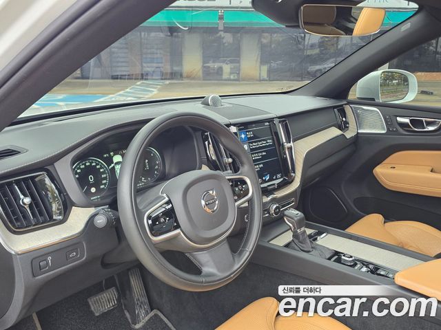 Volvo XC60 (II) D5 Inscription 2019 — фото 7
