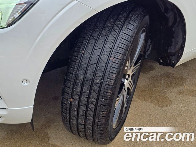 Volvo XC60 (II) D5 Inscription 2019 — фото 23