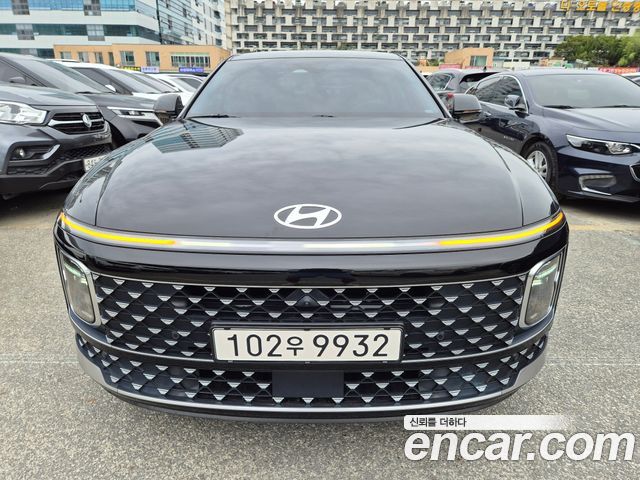 Hyundai Grandeur (GN7) 2,5 Gasoline 2WD Exclusive