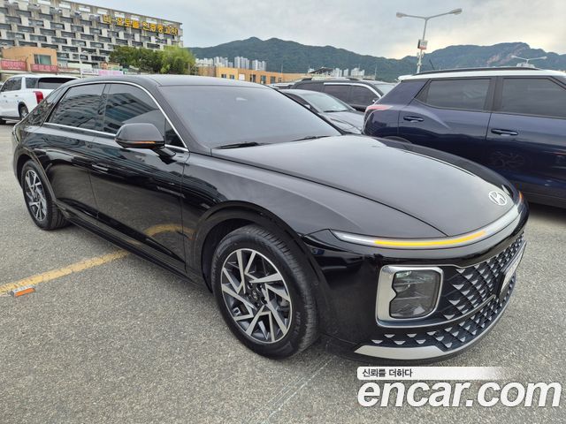 Hyundai Grandeur (GN7) 2,5 Gasoline 2WD Exclusive 2023 — фото 3