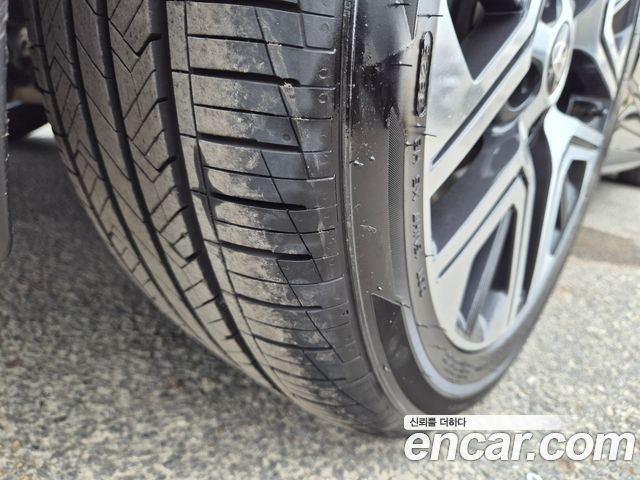Hyundai Grandeur (GN7) 2,5 Gasoline 2WD Exclusive 2023 — фото 8