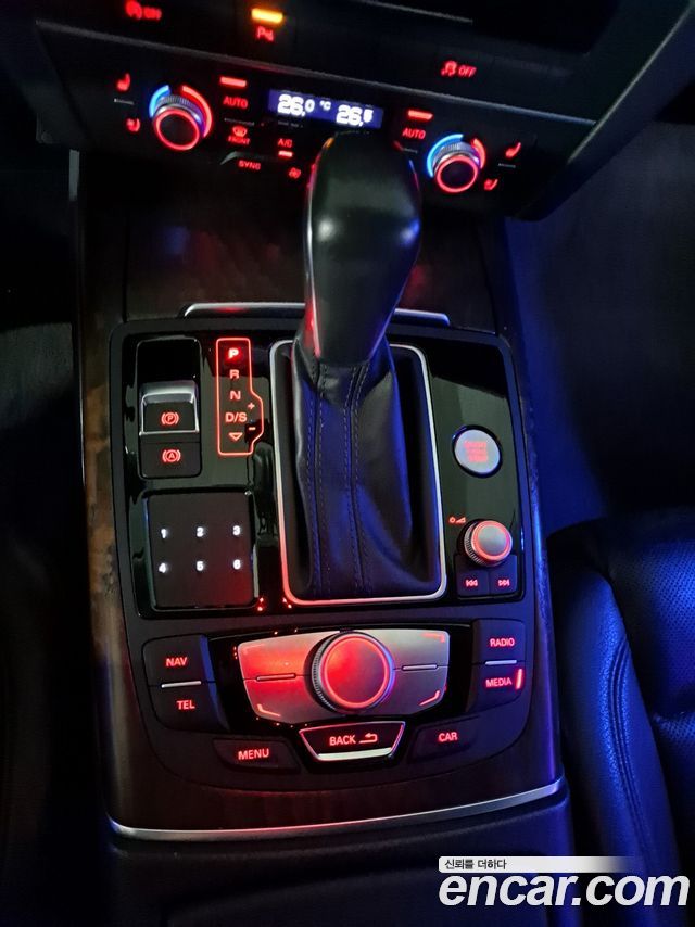Audi A6 35 TDI Premium C7 2016 — фото 16