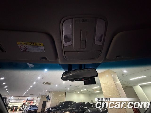 Kia Carnival 9-Seater Luxury 2019 — фото 19
