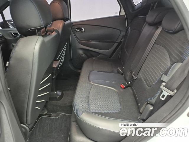 Renault Korea QM3 RE Signature 2017 — фото 16