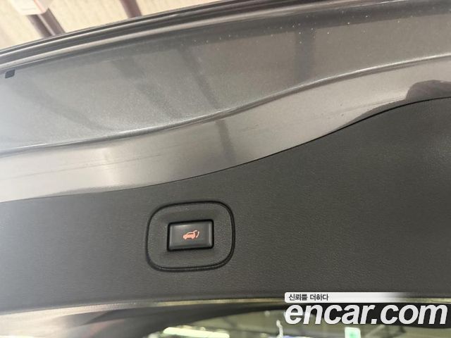 Renault Korea QM6 2.0 GDe RE Signature 2WD 2020 — фото 24