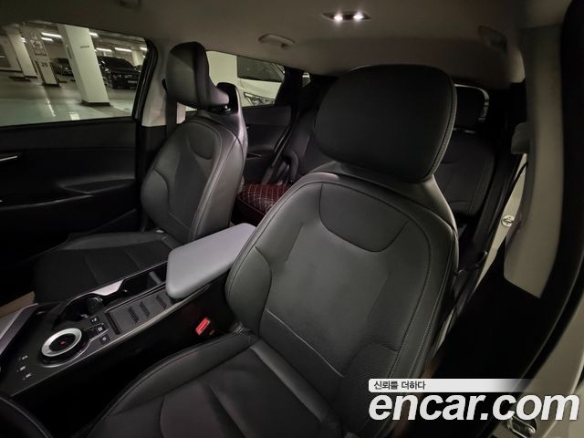 Kia EV6 Long Range Air 2023 — фото 18
