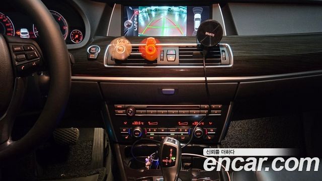 BMW 5 Series GT (F07) GT 30d xDrive 2016 — фото 7